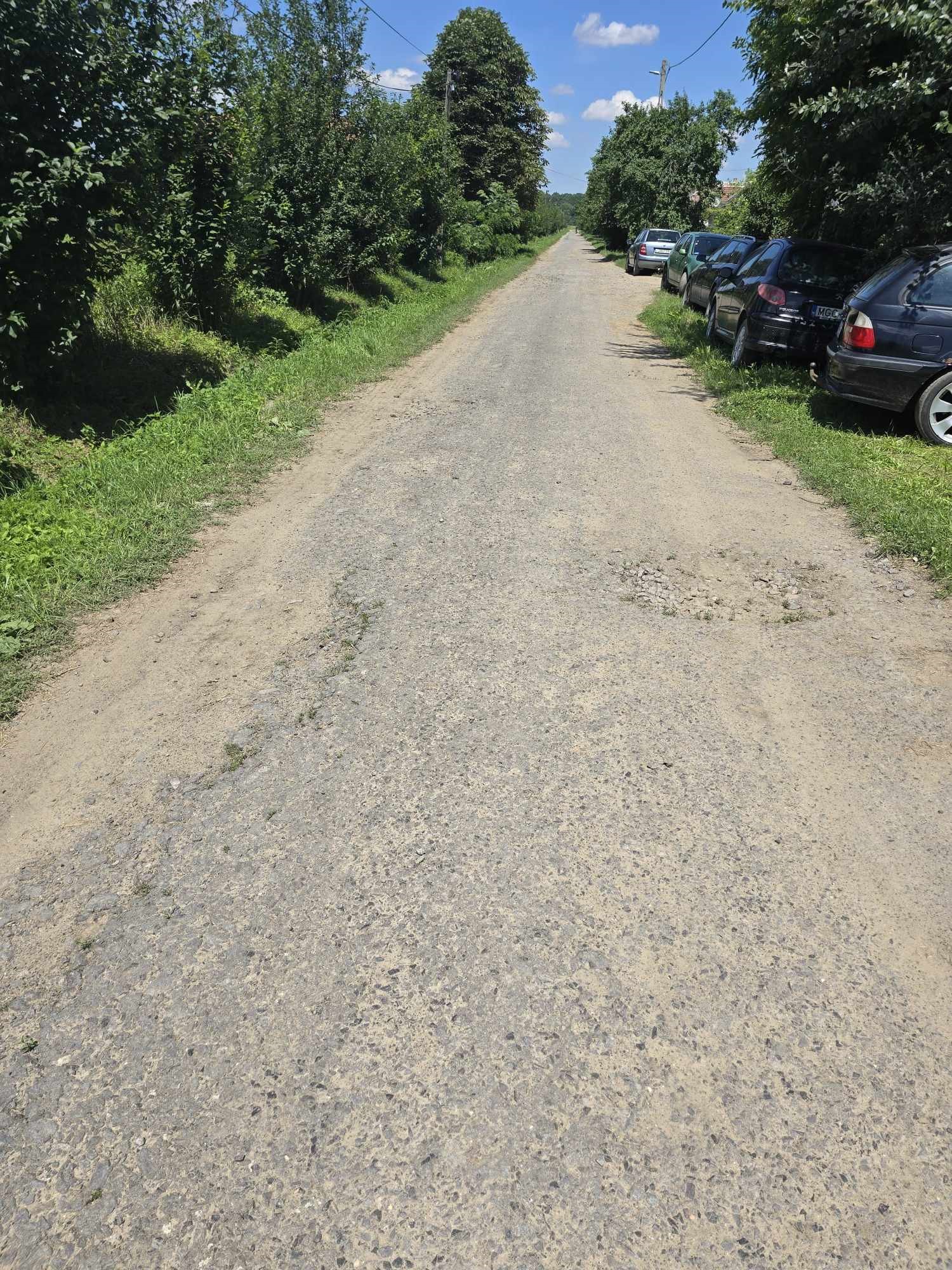 Ady pályazerkezet előtte